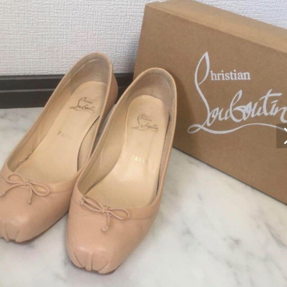 Christian Louboutin Ballet kitten Heel